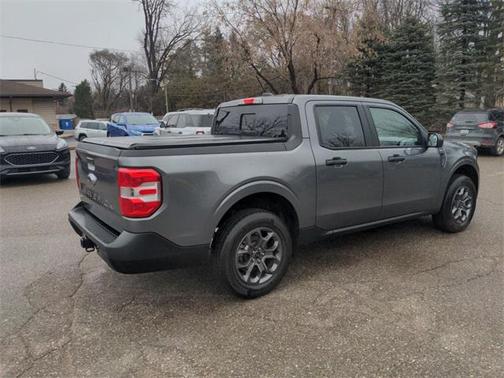 2023 Ford Maverick XL