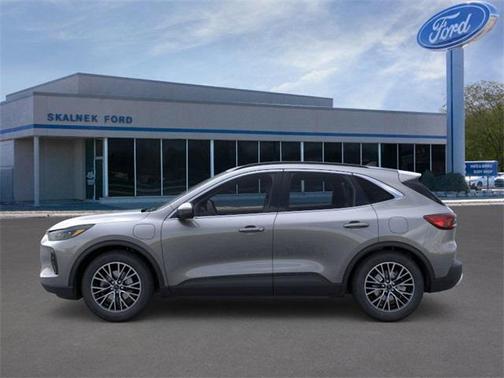 2025 Ford Escape PHEV SE