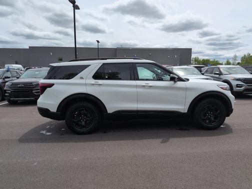 STAR WHITE MET TRI-COAT 2024 Ford Explorer TIMBERLINE
