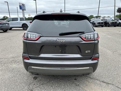 2019 Jeep Cherokee Overland