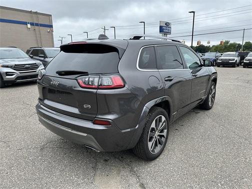 2019 Jeep Cherokee Overland