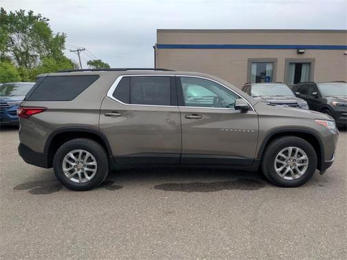 2020 Chevrolet Traverse LT
