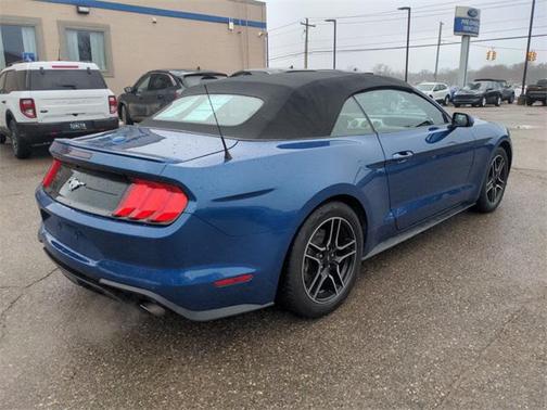 2022 Ford Mustang EcoBoost Premium