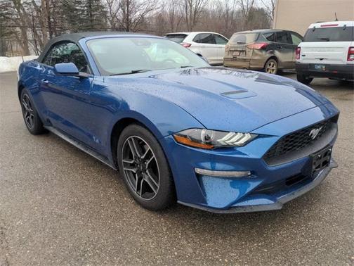 2022 Ford Mustang EcoBoost Premium