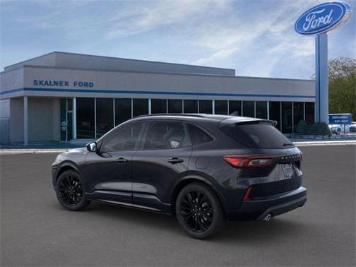 2025 Ford Escape ST-Line Elite