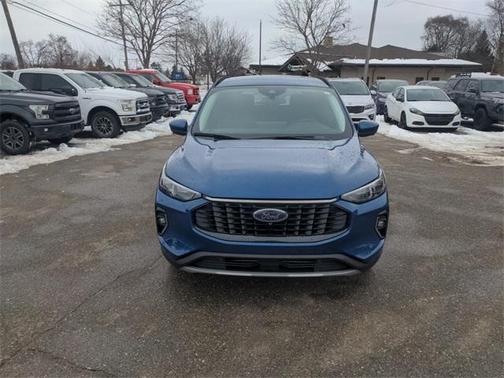 2023 Ford Escape Platinum