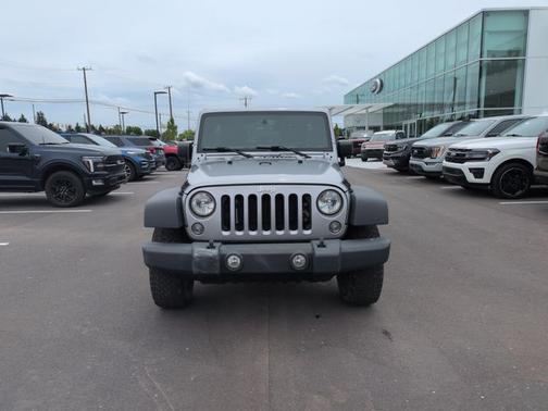 Billet Silver Metallic Clearcoat 2017 Jeep Wrangler Unlimited SPORT