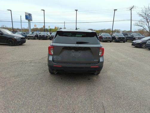 CARBONIZED GRAY METALLIC 2023 Ford Explorer ST-LINE