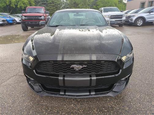 2015 Ford Mustang EcoBoost Premium