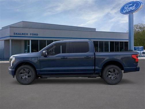 2025 Ford F-150 Lightning LARIAT