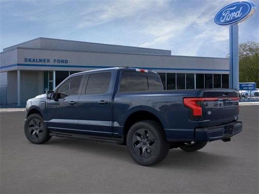 2025 Ford F-150 Lightning LARIAT