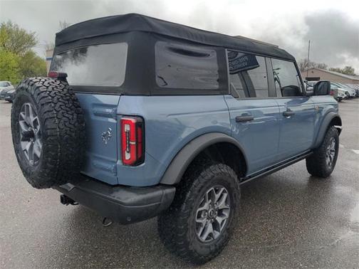 2023 Ford Bronco Badlands