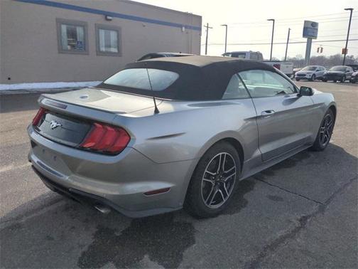 2022 Ford Mustang EcoBoost Premium