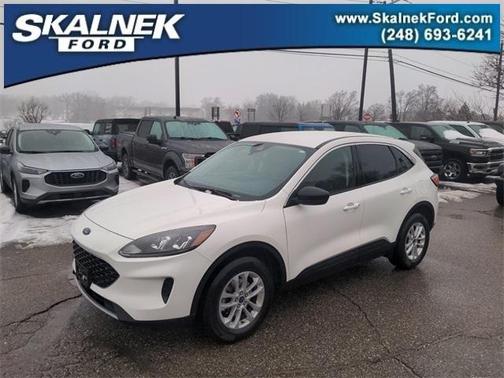 2022 Ford Escape SE