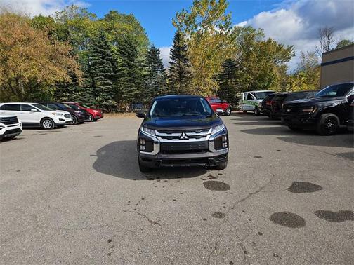 2023 Mitsubishi Outlander Sport SE