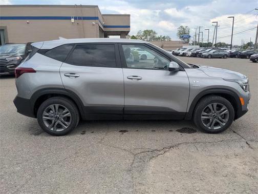 2022 Kia Seltos LX
