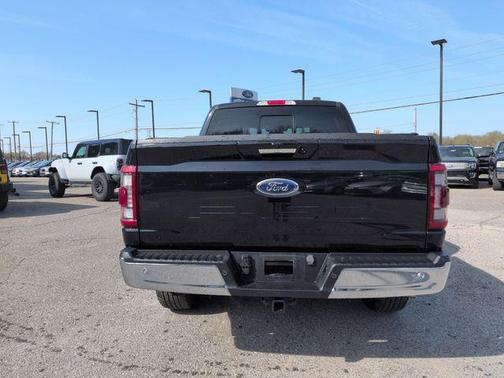 AGATE BLACK METALLIC 2023 Ford F-150 LARIAT