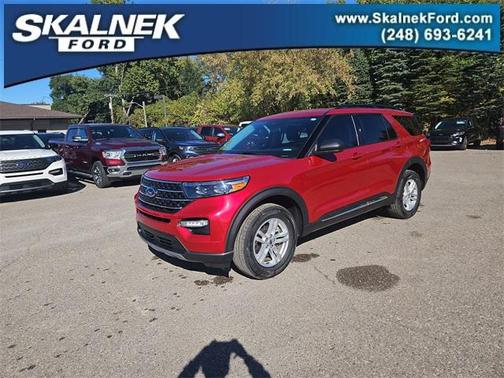 2022 Ford Explorer XLT