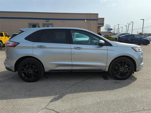 2023 Ford Edge ST Line