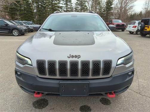 2020 Jeep Cherokee Trailhawk
