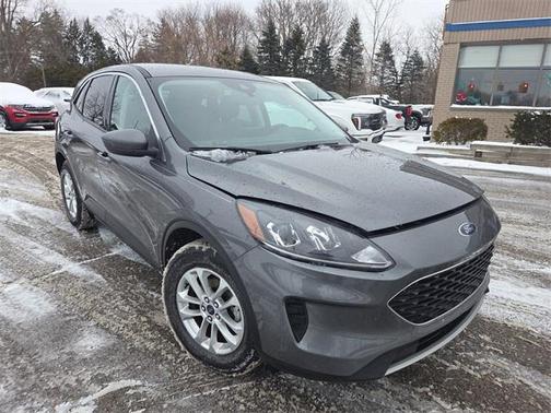 2021 Ford Escape SE