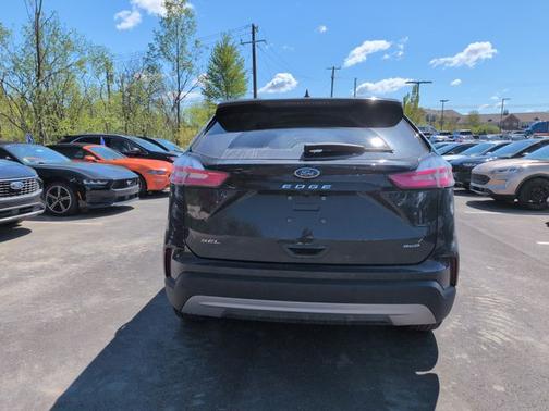 FORGED GREEN 2024 Ford Edge SEL