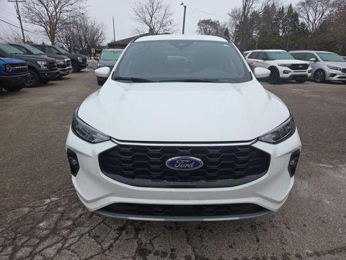 2024 Ford Escape ST-Line Select