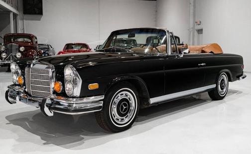 1971 Mercedes-Benz 280SE Base