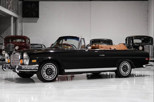 1971 Mercedes-Benz 280SE Base