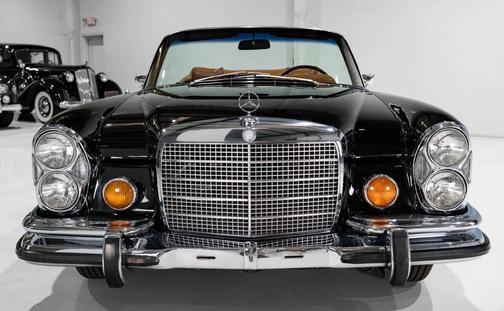 1971 Mercedes-Benz 280SE Base