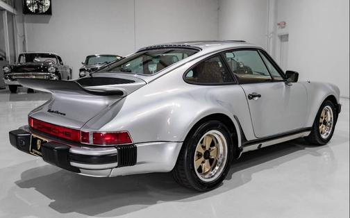 1976 Porsche 911 Carrera