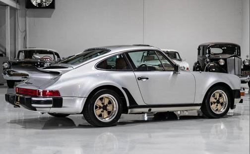 1976 Porsche 911 Carrera