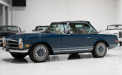 1970 Mercedes-Benz SL-Class 280 SL Roadster (Four-speed Manual)