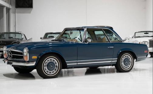 1970 Mercedes-Benz SL-Class 280 SL Roadster (Four-speed Manual)