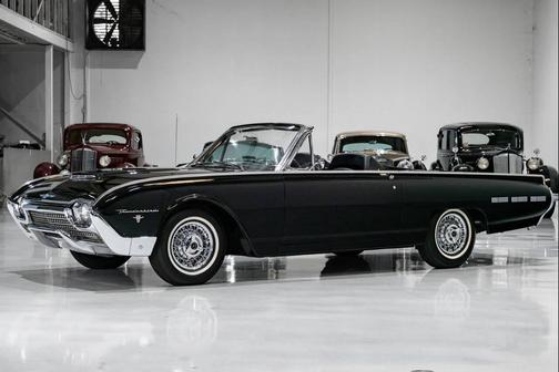 1962 Ford Thunderbird Base