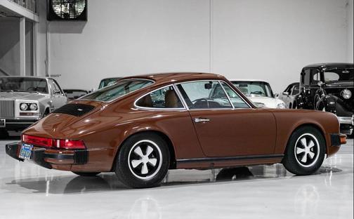 1974 Porsche 911 2.7 Coupe
