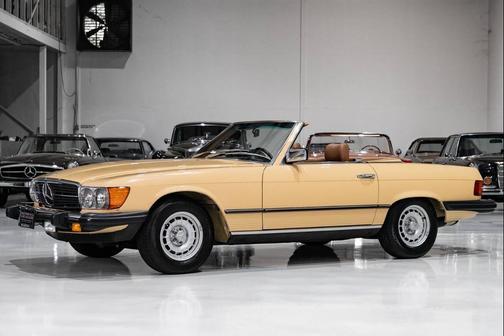 Manila Beige 1984 Mercedes-Benz S-Class 380 SL 2dr Convertible