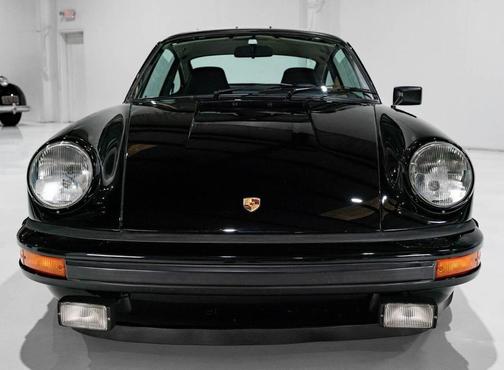 1975 Porsche 911 Carrera