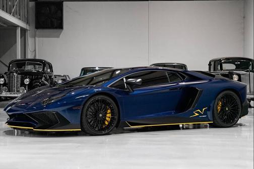 2017 Lamborghini Aventador LP 750 4 SV AWD 2dr Coupe
