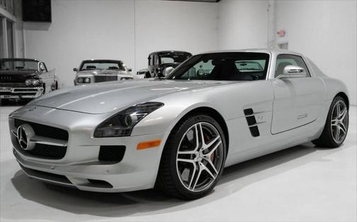 2011 Mercedes-Benz SLS AMG Base