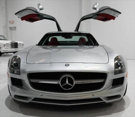 2011 Mercedes-Benz SLS AMG Base