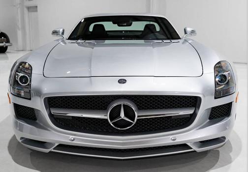 2011 Mercedes-Benz SLS AMG Base