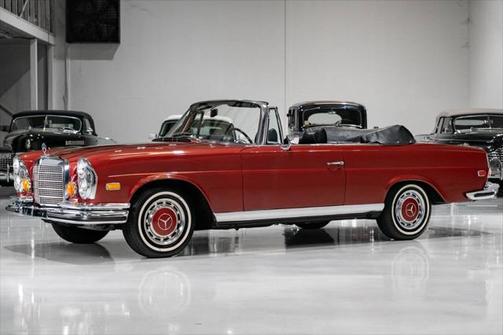 1971 Mercedes-Benz 280SE Base