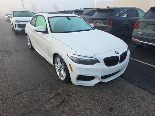 2015 BMW 228 228i