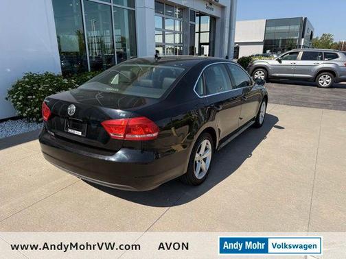 Black 2012 Volkswagen Passat 2.5 SE
