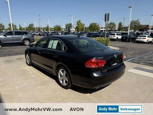 Black 2012 Volkswagen Passat 2.5 SE