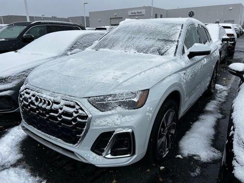 2024 Audi Q5 45 S line Premium Plus