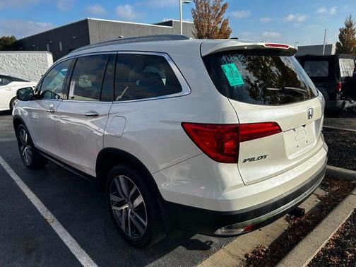 2018 Honda Pilot Elite