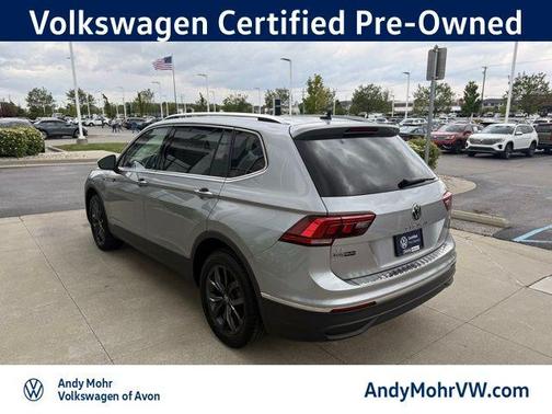 Pyrite Silver Metallic 2023 Volkswagen Tiguan 2.0T SE 4MOTION