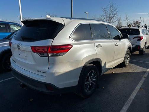 2017 Toyota Highlander XLE